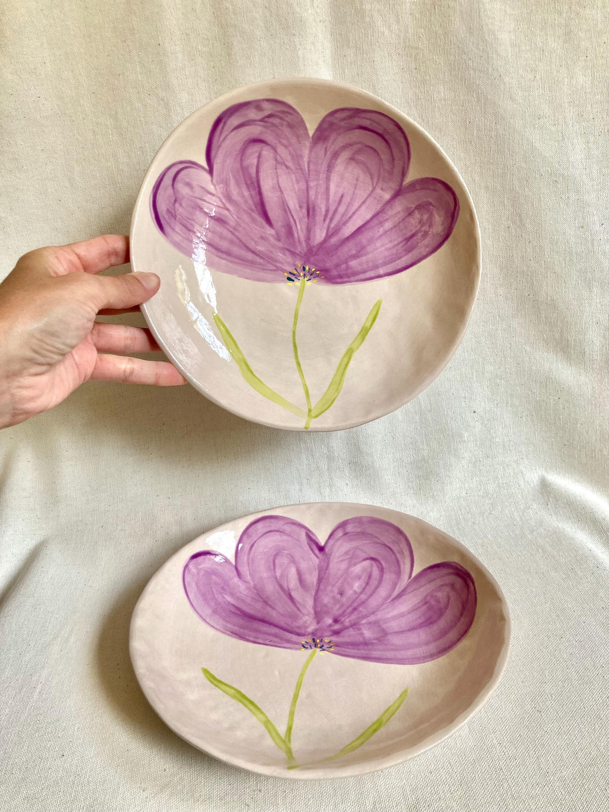 Assiette creuse céramique grande fleur violette