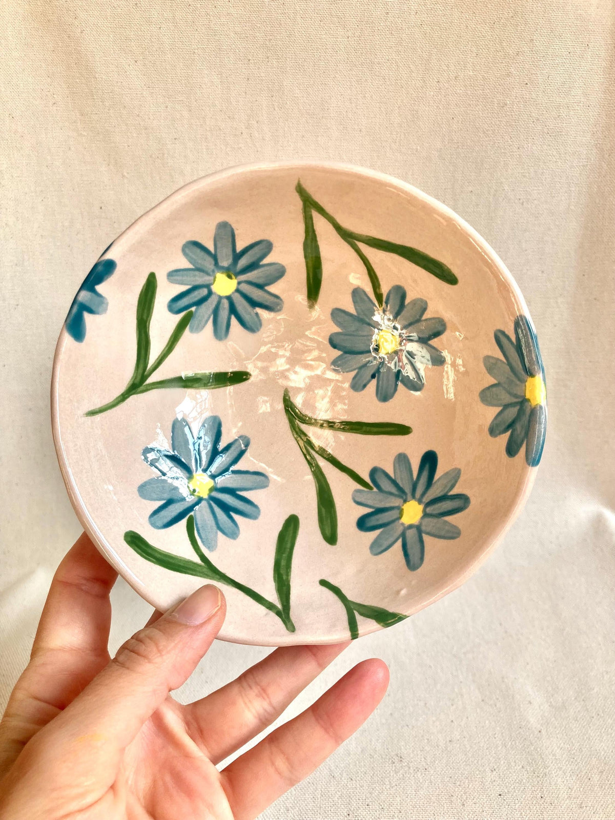 Bol céramique à marguerites bleu clair