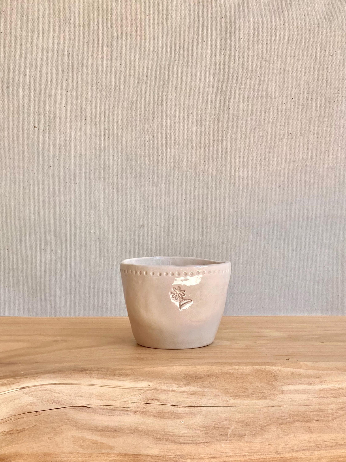 Tasse céramique empreinte marguerite