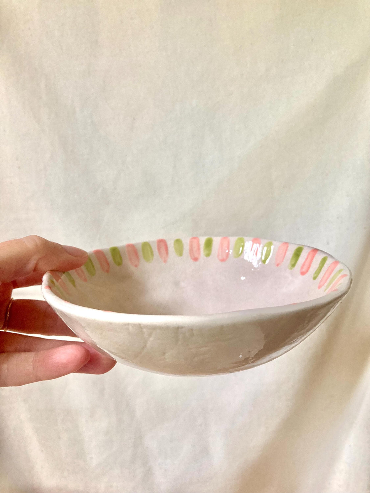Bol céramique petites rayures vert et rose
