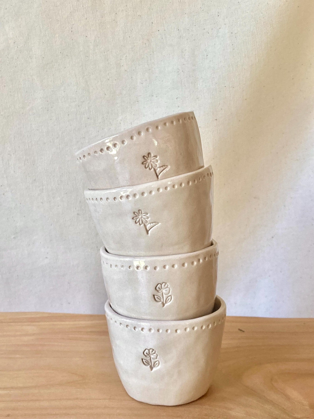 Tasse céramique empreinte marguerite