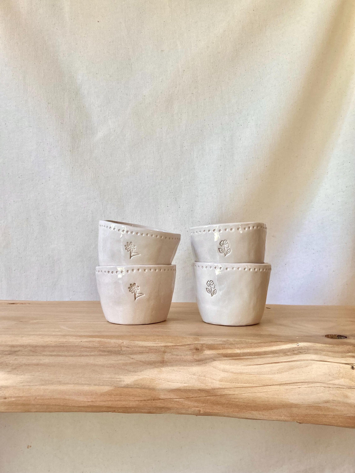 Tasse céramique empreinte marguerite