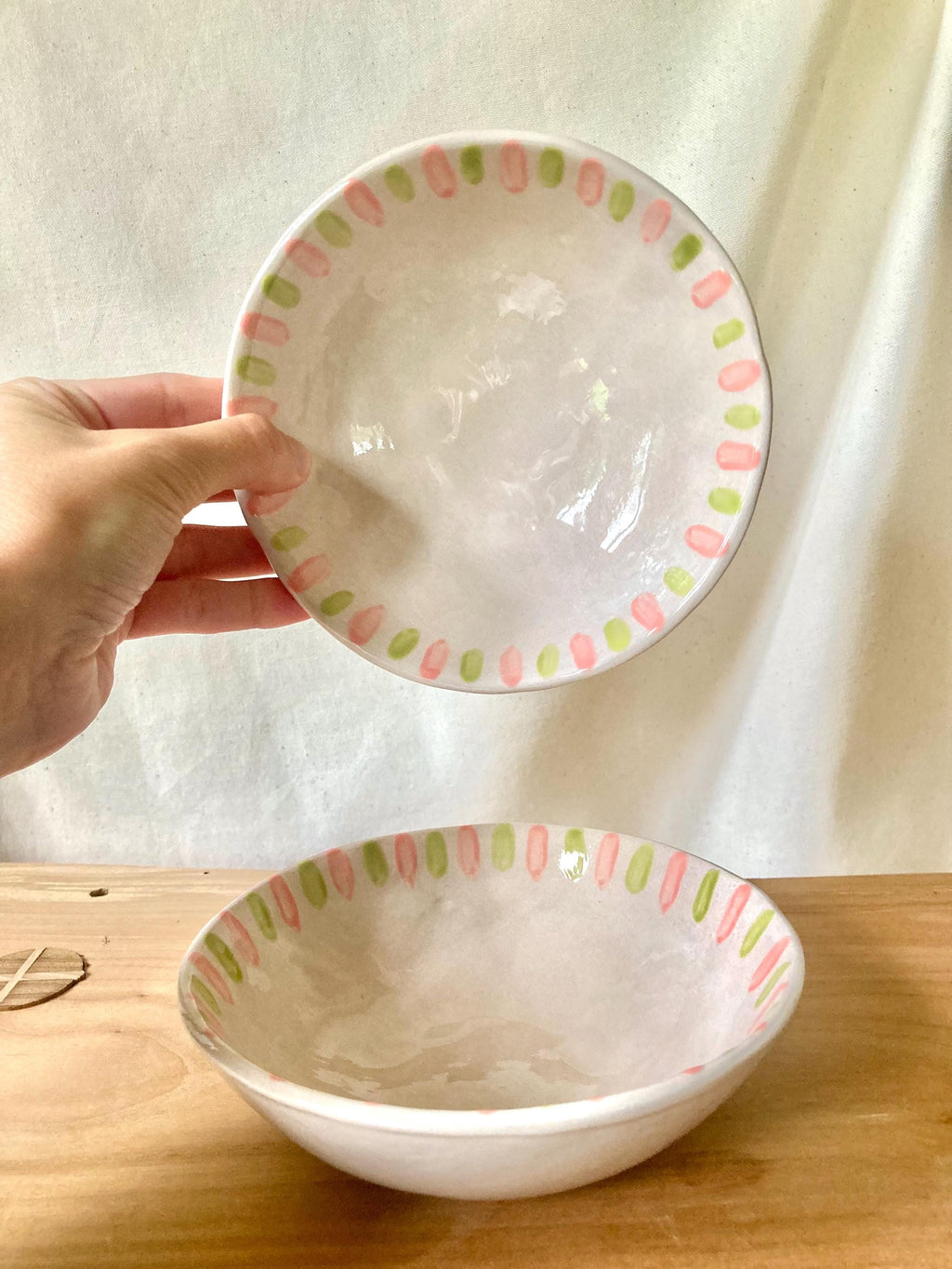 Bol céramique petites rayures vert et rose
