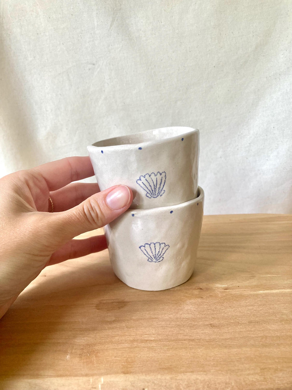 Tasse céramique coquillages bleus