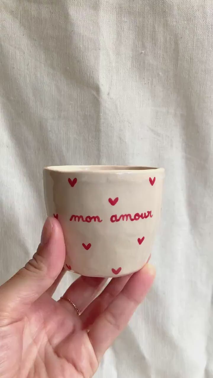 Petite tasse personnalisée - Coeurs